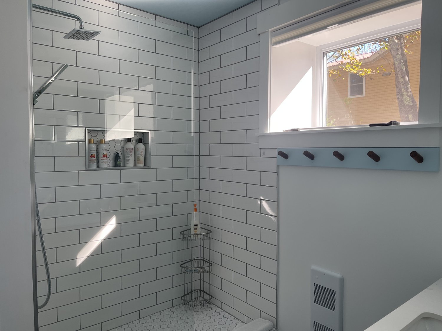 Bathroom at Seas The Day Bed And Breakfast